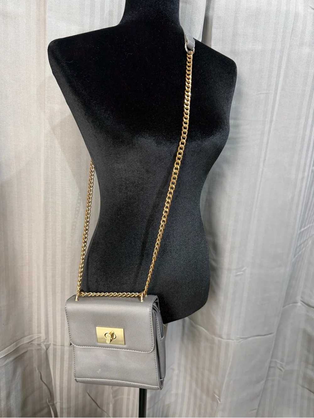 Carpisa Gray Crossbody Purse Gold Chain Turn Lock Structured Mini Bag